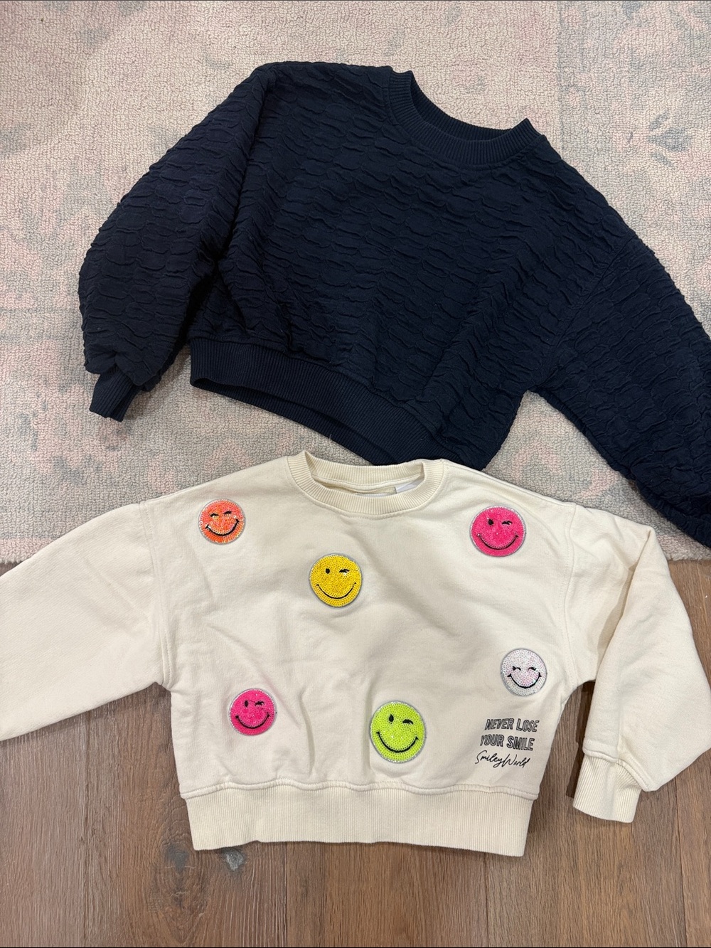 Zara Kids Cropped Cream Smiley Patch & Navy Texture Sweatshirts Bundle in 8-9